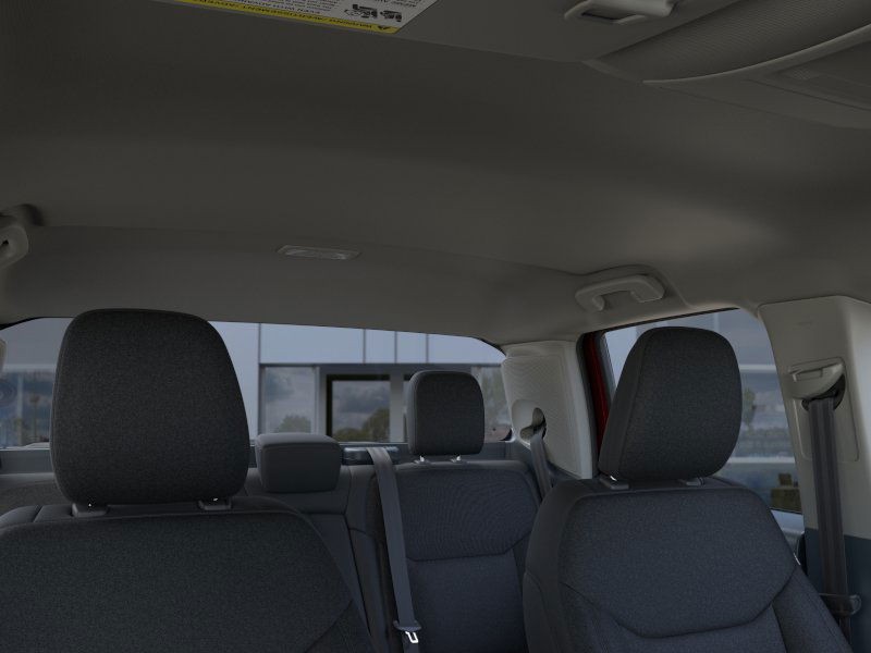 Ford Maverick Vehicle Image 14