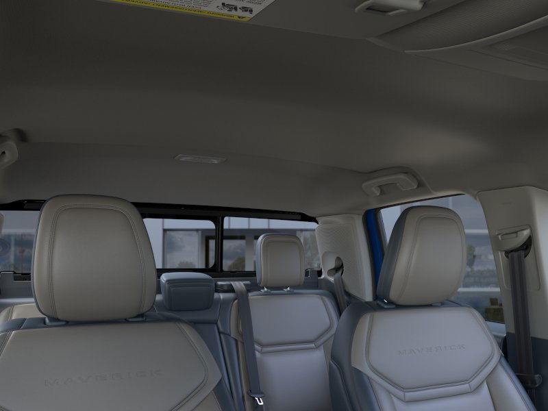 Ford Maverick Vehicle Image 14
