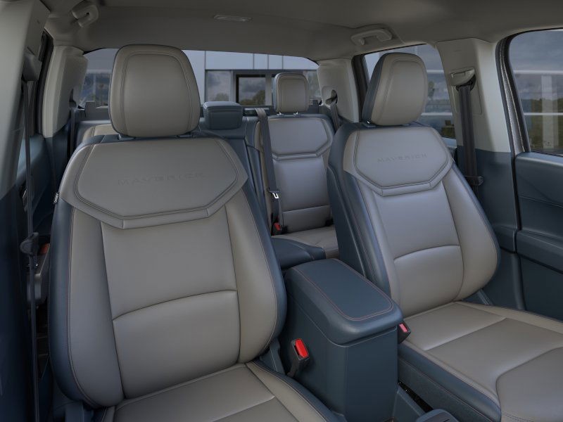 Ford Maverick Vehicle Image 12