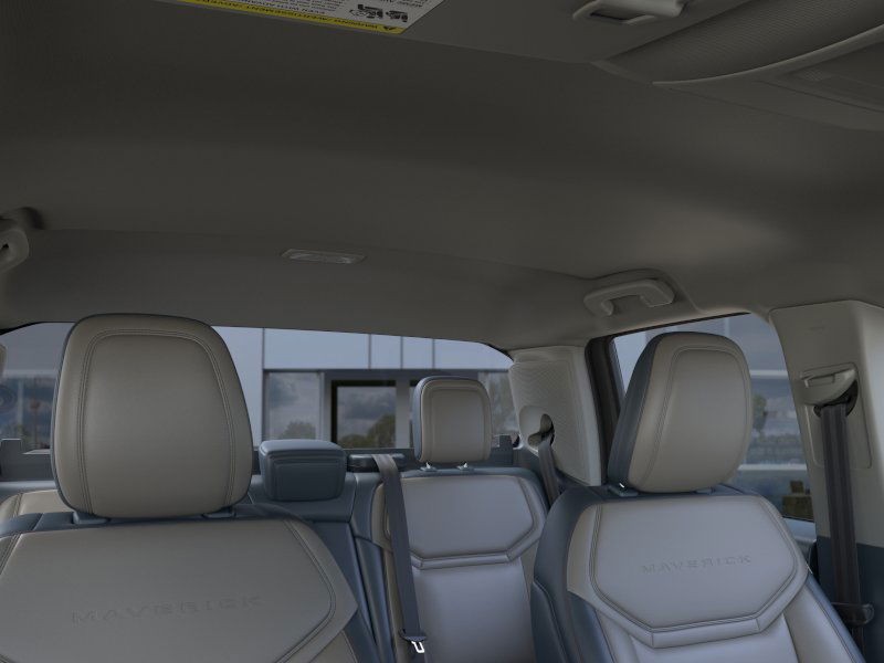Ford Maverick Vehicle Image 14
