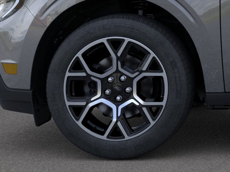 Ford Maverick Vehicle Image 22