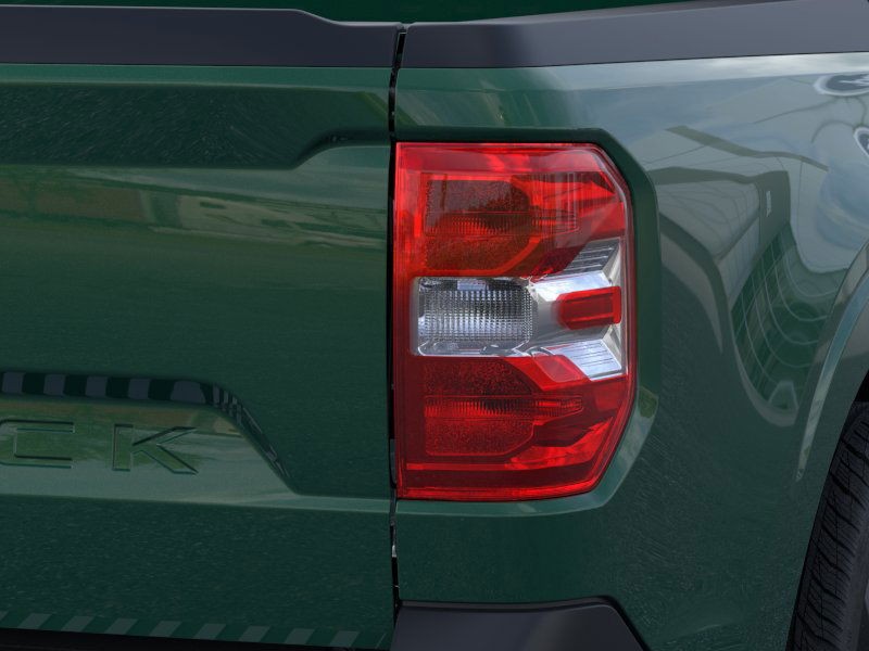Ford Maverick Vehicle Image 24