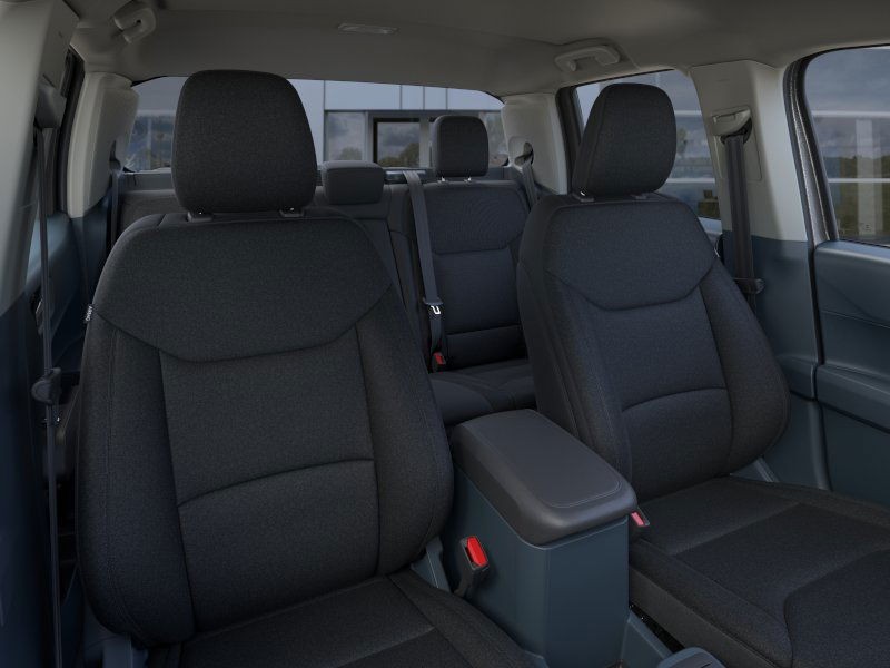 Ford Maverick Vehicle Image 12