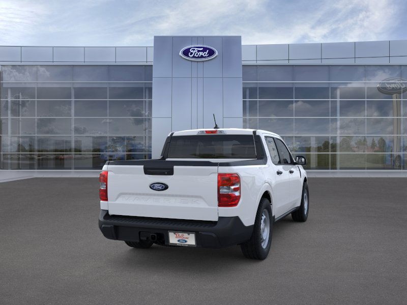 Ford Maverick Vehicle Image 10