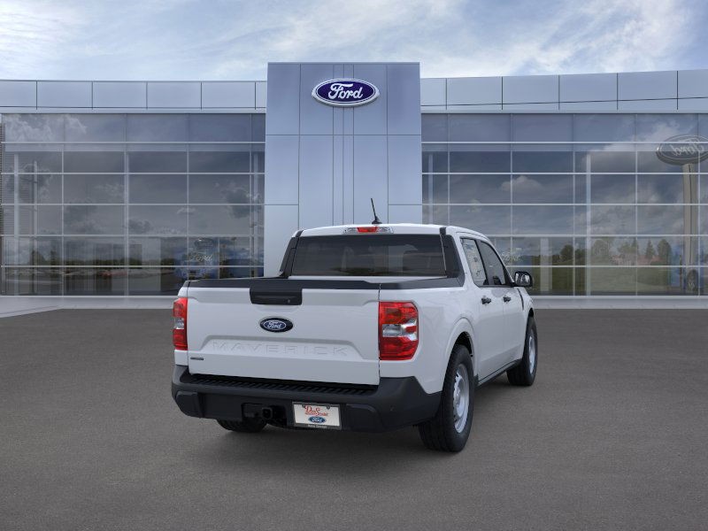 Ford Maverick Vehicle Image 10