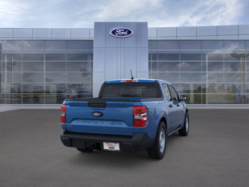 Ford Maverick Vehicle Image 10