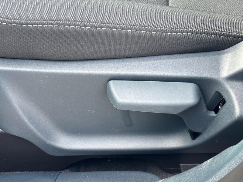 Ford Maverick Vehicle Full-screen Gallery Image 27