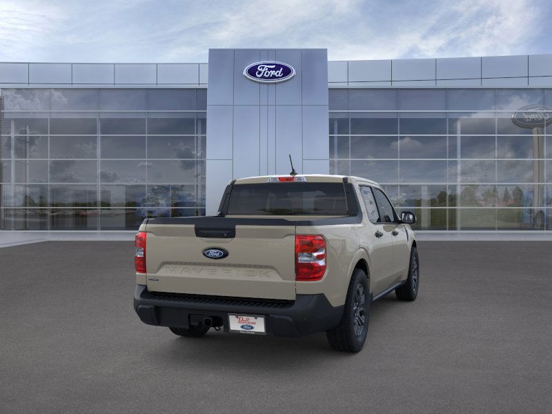 Ford Maverick Vehicle Image 10