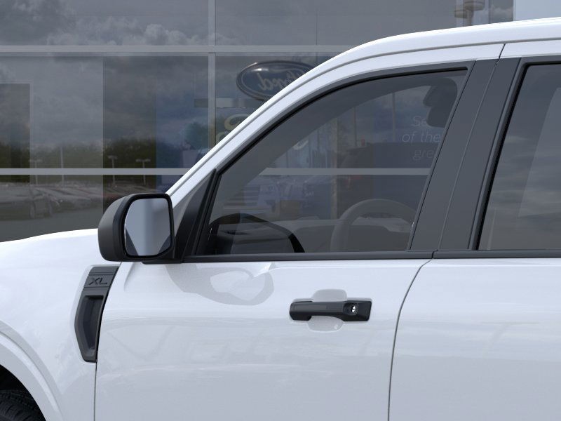Ford Maverick Vehicle Image 23