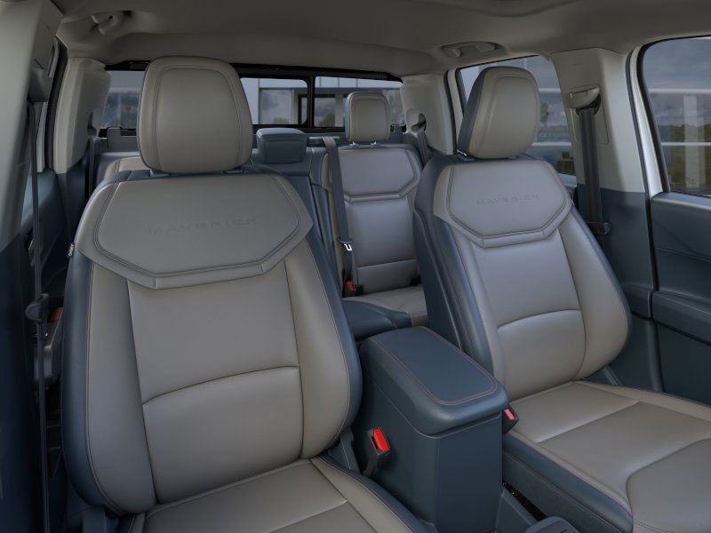 Ford Maverick Vehicle Image 12