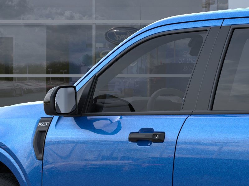 Ford Maverick Vehicle Image 23