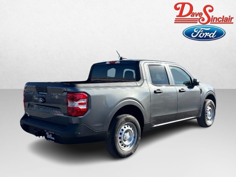 Ford Maverick Vehicle Image 07