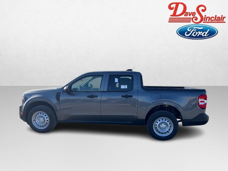 Ford Maverick Vehicle Image 10