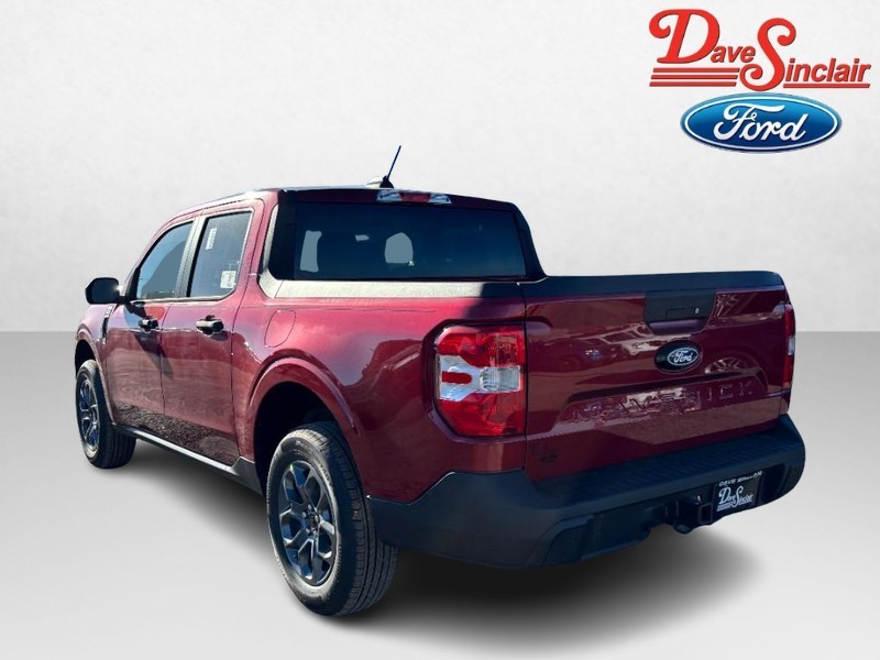 Ford Maverick Vehicle Full-screen Gallery Image 09