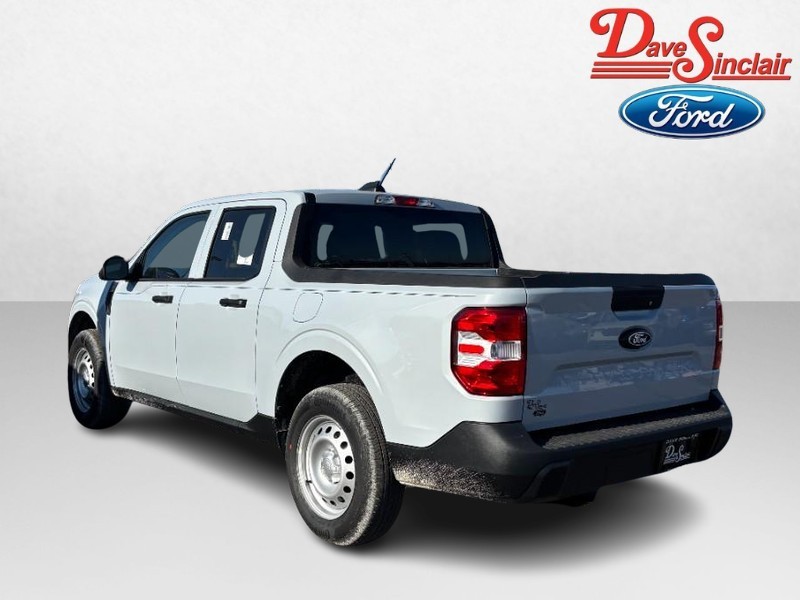 Ford Maverick Vehicle Full-screen Gallery Image 09