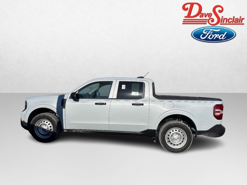 Ford Maverick Vehicle Full-screen Gallery Image 10