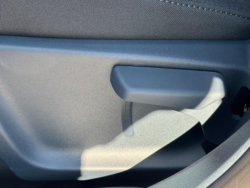 Ford Maverick Vehicle Full-screen Gallery Image 27