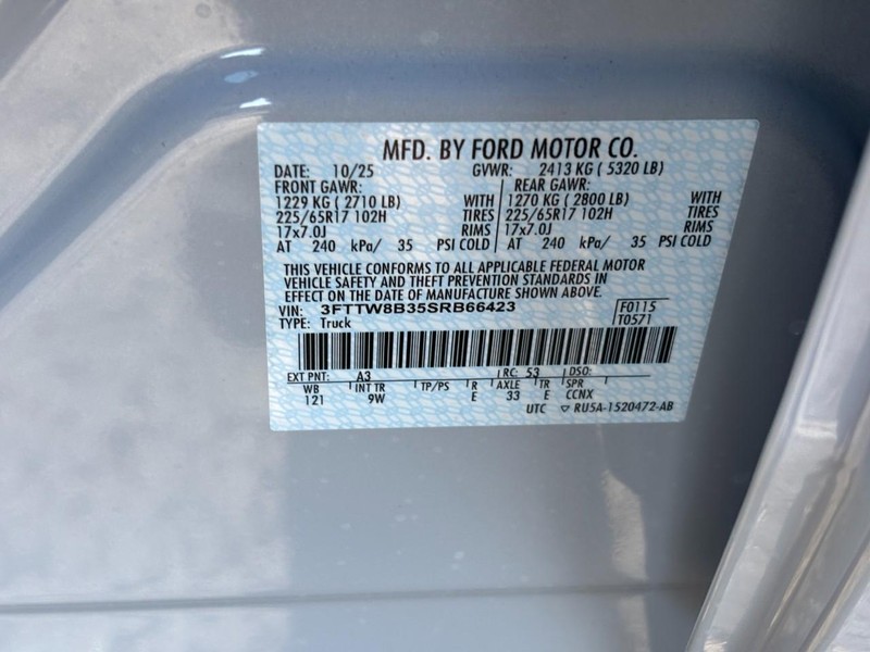 Ford Maverick Vehicle Full-screen Gallery Image 28