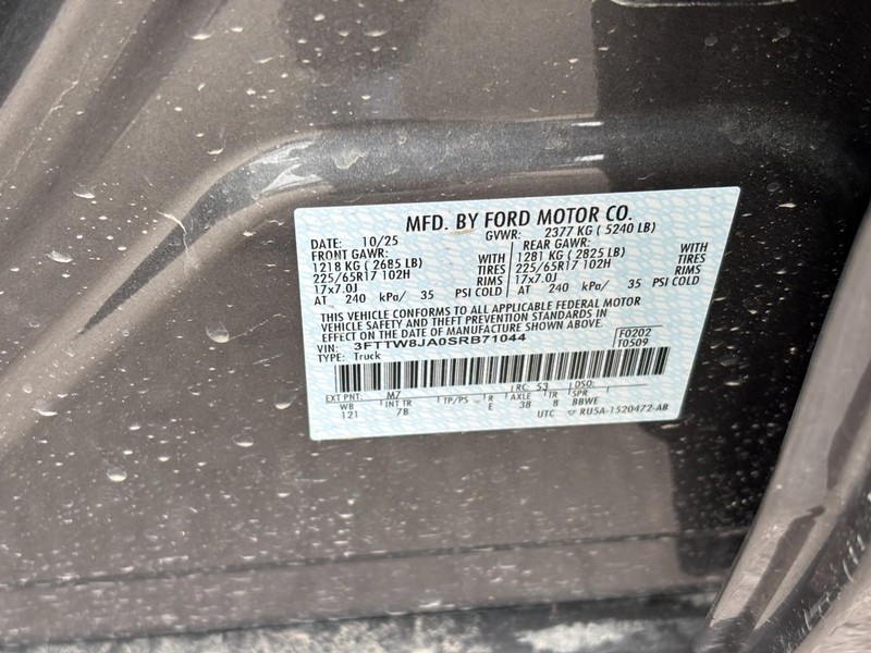 Ford Maverick Vehicle Full-screen Gallery Image 27