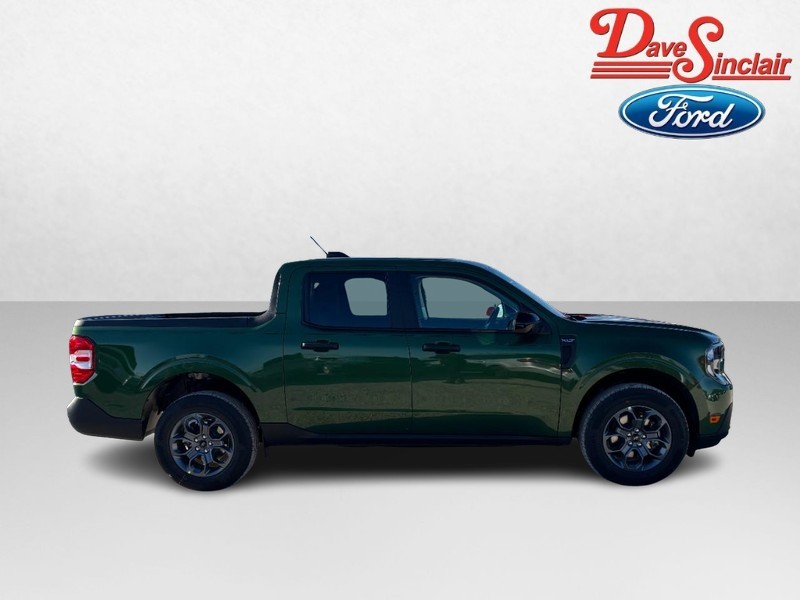 Ford Maverick Vehicle Full-screen Gallery Image 05