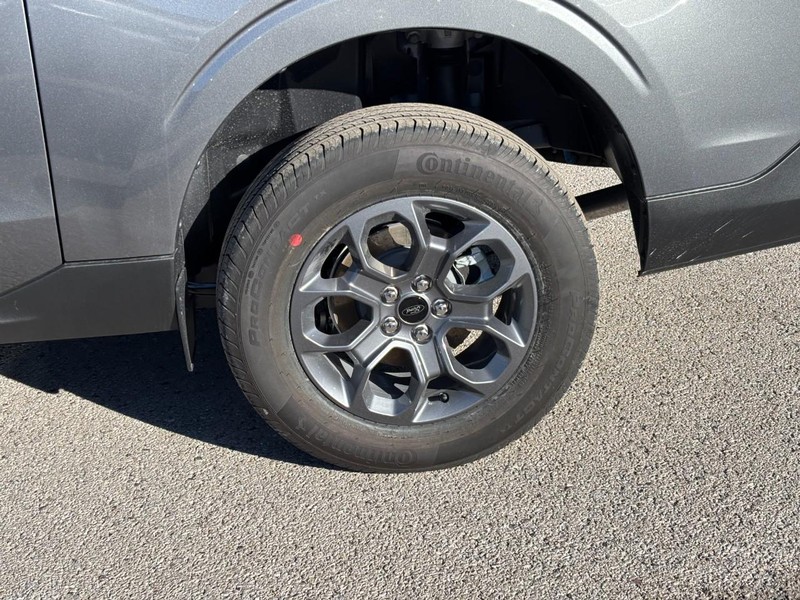 Ford Maverick Vehicle Full-screen Gallery Image 11