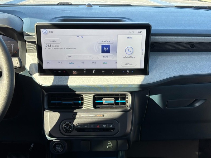 Ford Maverick Vehicle Full-screen Gallery Image 15