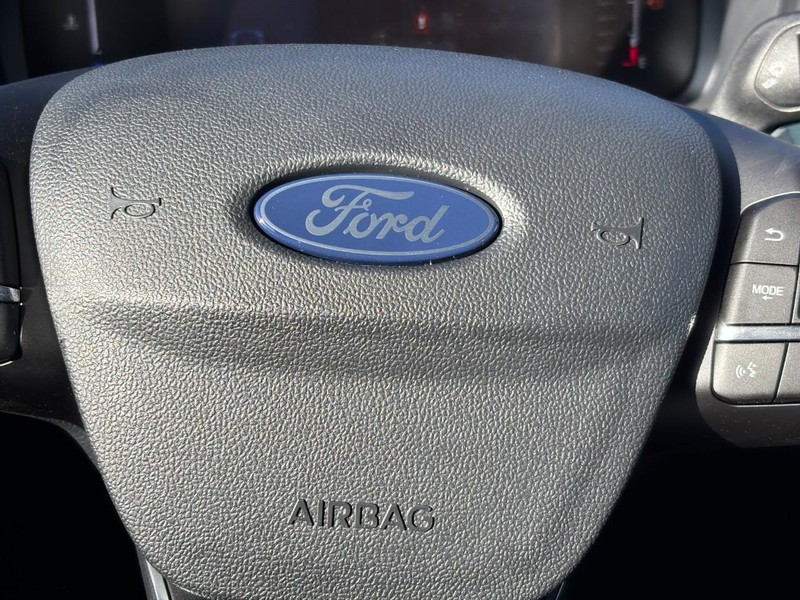 Ford Maverick Vehicle Full-screen Gallery Image 20