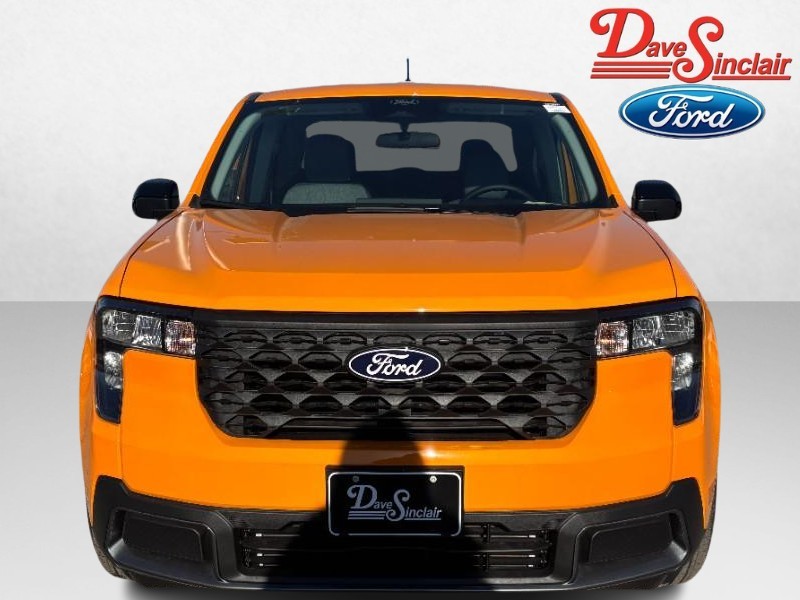 Ford Maverick Vehicle Full-screen Gallery Image 02