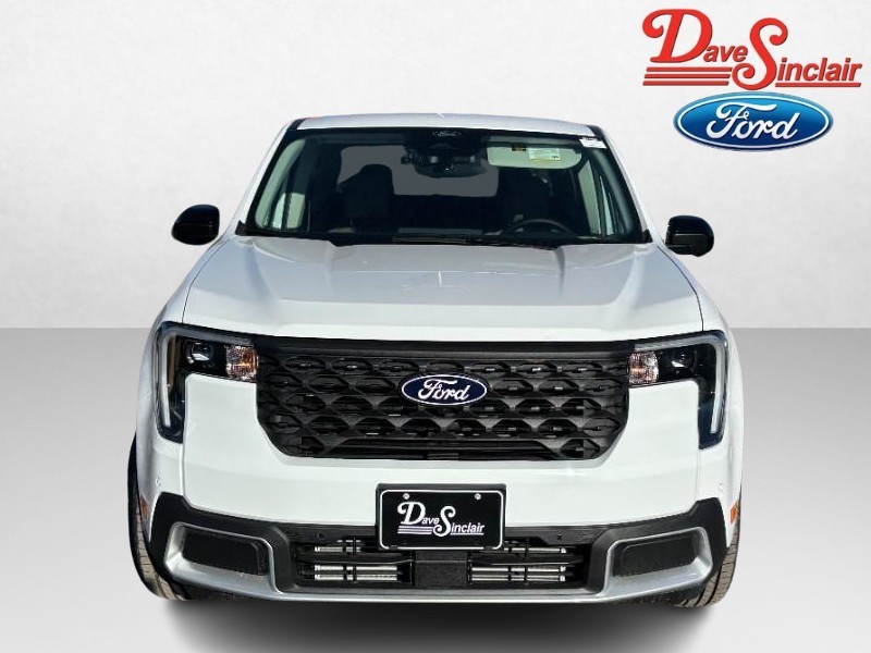 Ford Maverick Vehicle Full-screen Gallery Image 02