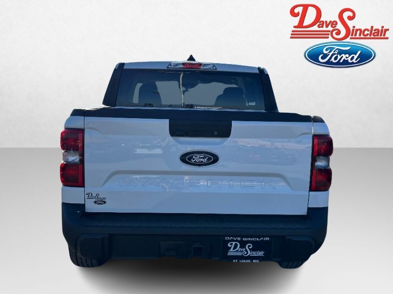 Ford Maverick Vehicle Full-screen Gallery Image 08