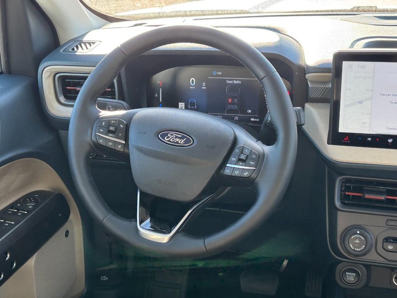 Ford Maverick Vehicle Full-screen Gallery Image 14