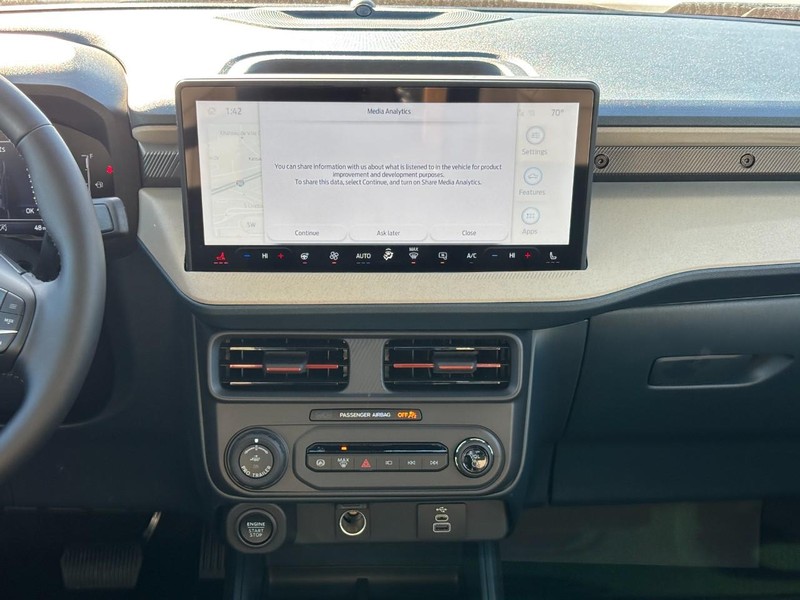 Ford Maverick Vehicle Full-screen Gallery Image 15