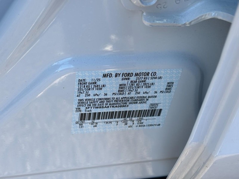 Ford Maverick Vehicle Full-screen Gallery Image 27