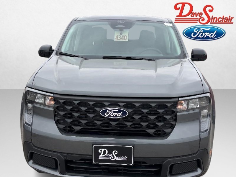 Ford Maverick Vehicle Full-screen Gallery Image 02