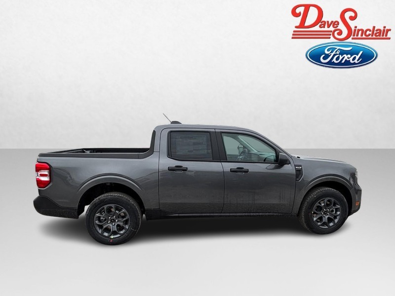 Ford Maverick Vehicle Full-screen Gallery Image 05