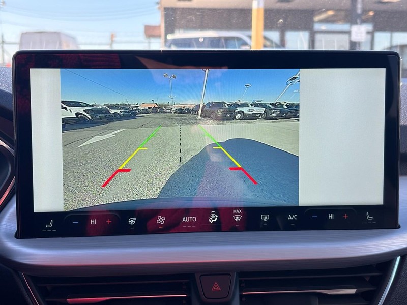 Ford Escape Vehicle Full-screen Gallery Image 25