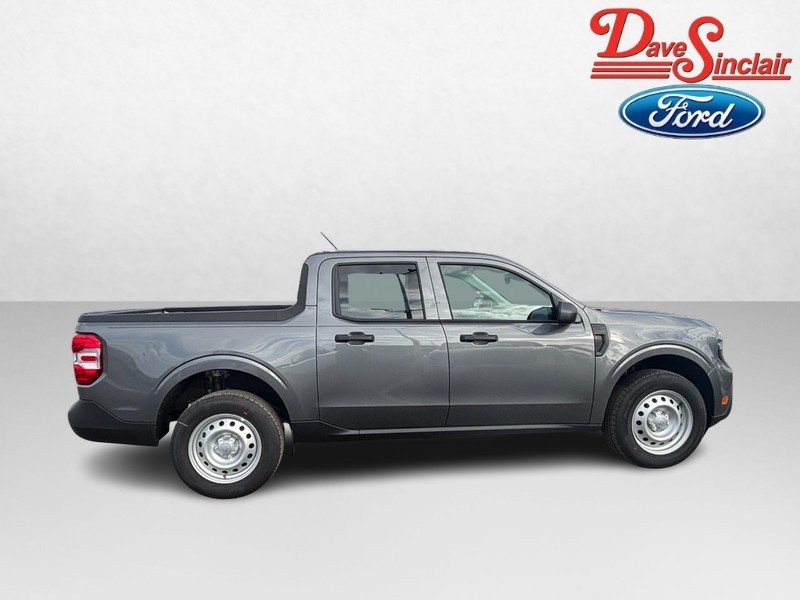 Ford Maverick Vehicle Image 05