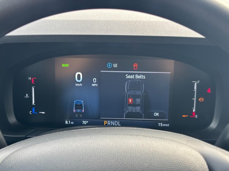 Ford Maverick Vehicle Image 22