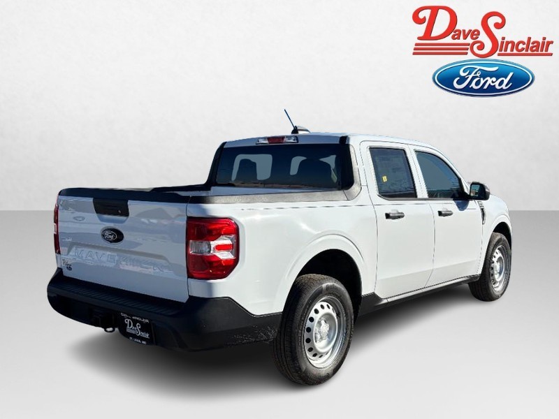 Ford Maverick Vehicle Image 07