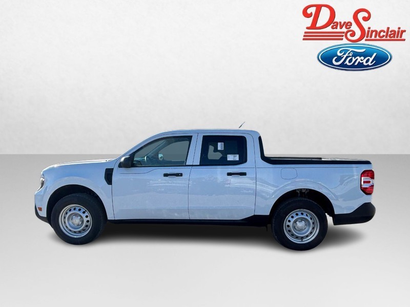 Ford Maverick Vehicle Image 10