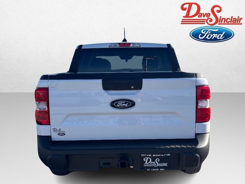 Ford Maverick Vehicle Image 08