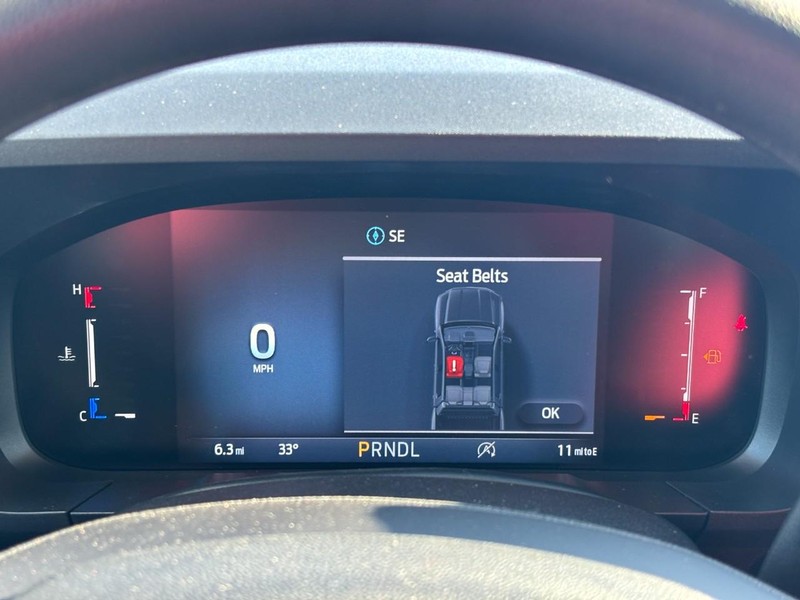 Ford Maverick Vehicle Image 23