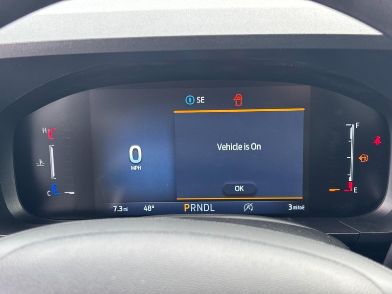 Ford Maverick Vehicle Full-screen Gallery Image 23