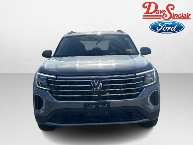 Volkswagen Atlas Vehicle Image 02
