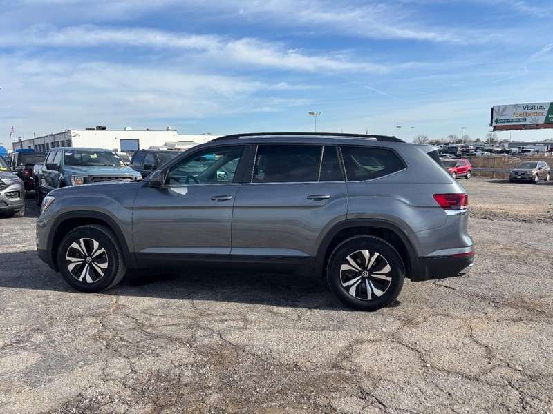 Volkswagen Atlas Vehicle Image 11