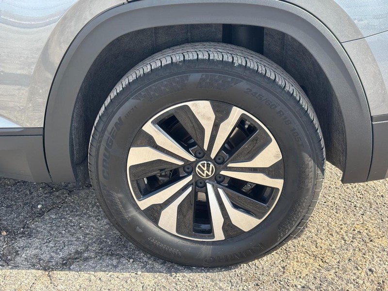 Volkswagen Atlas Vehicle Image 12