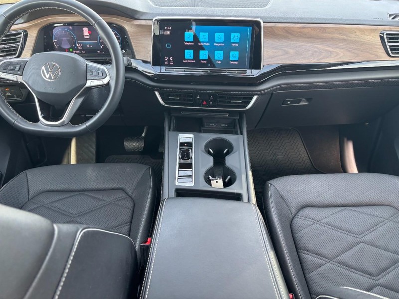 Volkswagen Atlas Vehicle Image 17