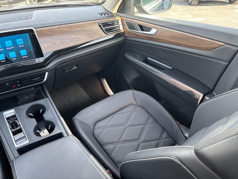 Volkswagen Atlas Vehicle Image 18