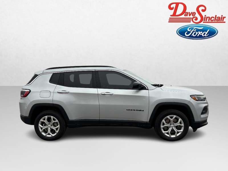 Jeep Compass Vehicle Image 05