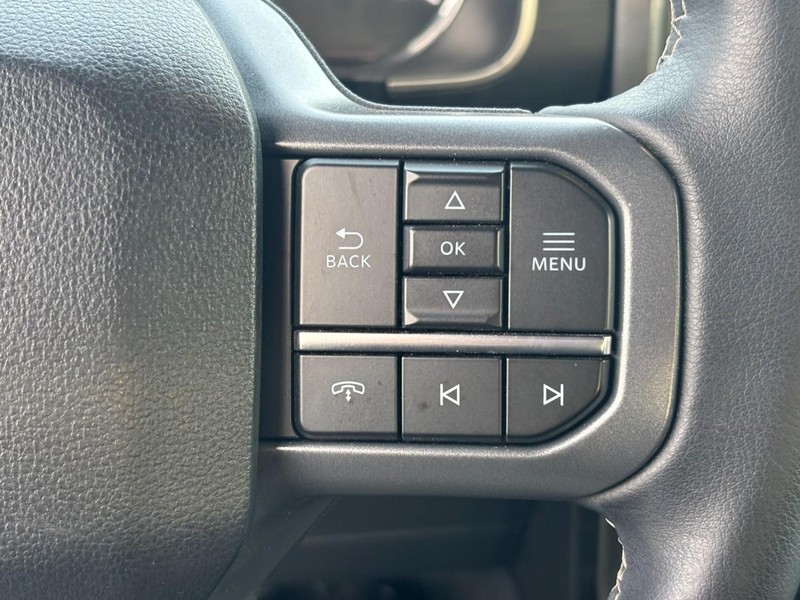 Ford F-150 Vehicle Full-screen Gallery Image 20